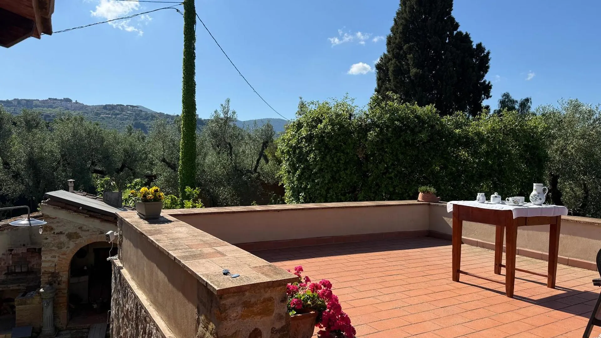 Au-Ra Vegan B&B Castagneto Carducci Bed & Breakfast