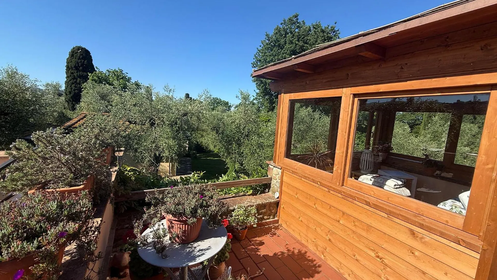 Bed & Breakfast Au-Ra Vegan B&B Castagneto Carducci